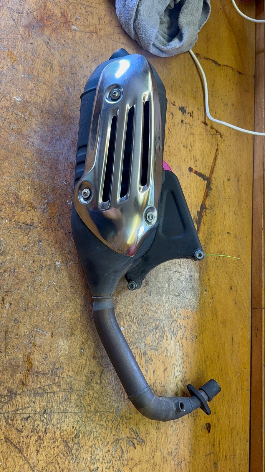 Vespa sprint/primavera e5 uitlaat, Ophalen, Zo goed als nieuw