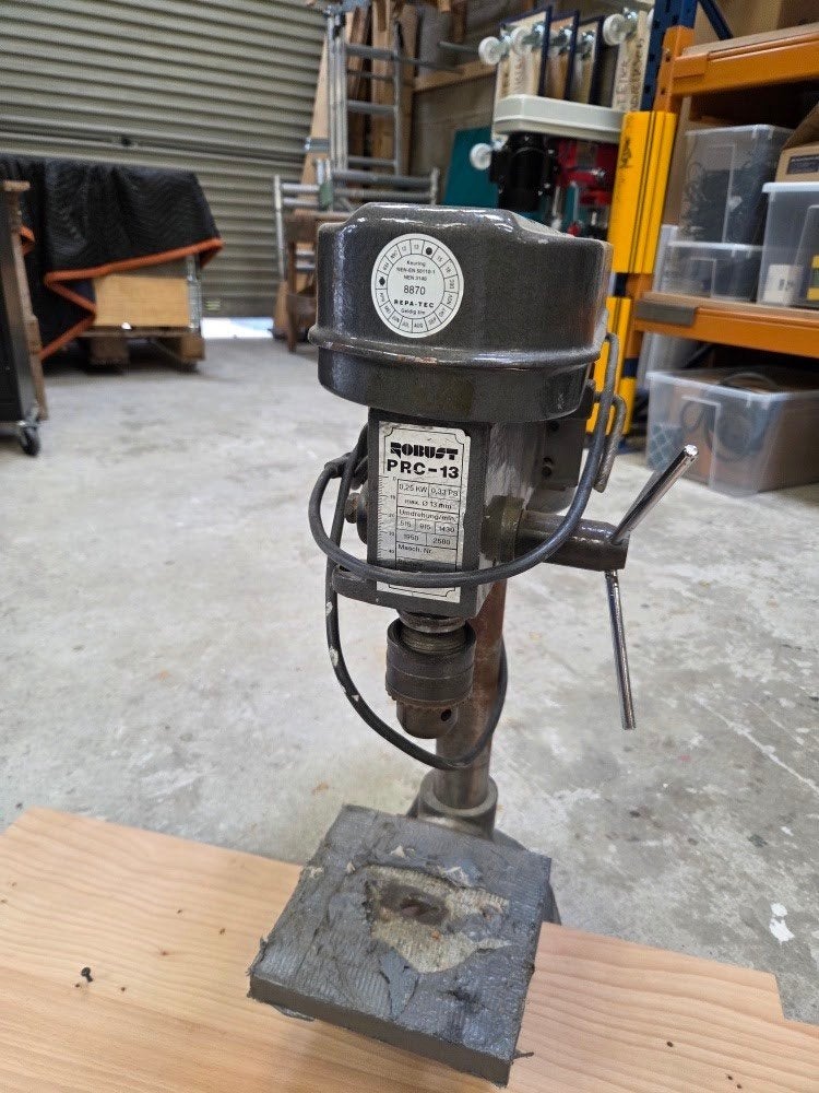 Degelijke klassieke Robust PRC-13 kolomboormachine, Ophalen, Gebruikt, Kolomboormachine