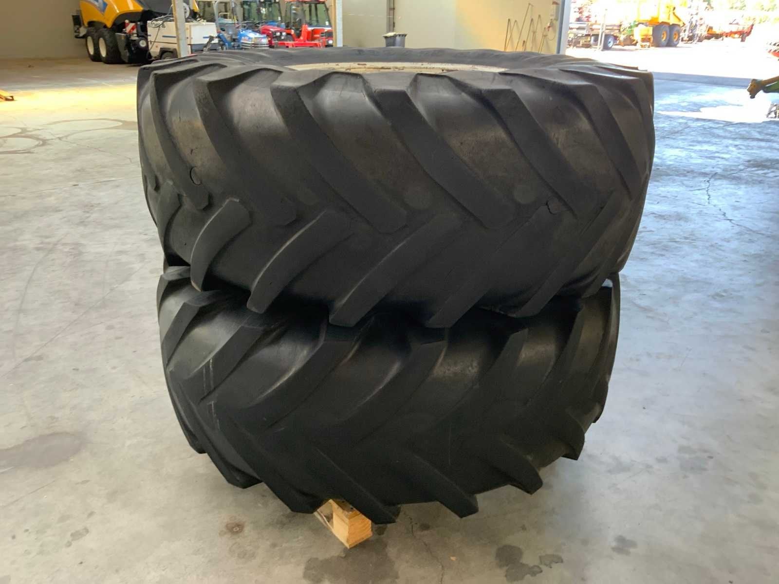 Michelin 680/75R32 met velg, Zakelijke goederen