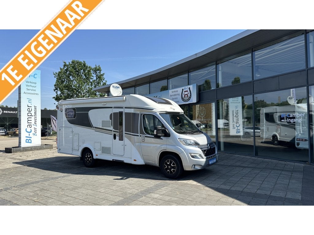 Carado Clever Plus Edition T 338 - Solar-Omvormer-Liftdrager, Caravans en Kamperen, Campers, Chemisch toilet, Ringverwarming, Tot en met 2