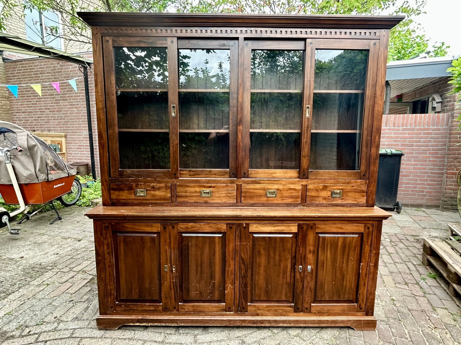 Houten apothekerskast / buffetkast / servieskast, Ophalen, Gebruikt, Met deur(en), 200 cm of meer