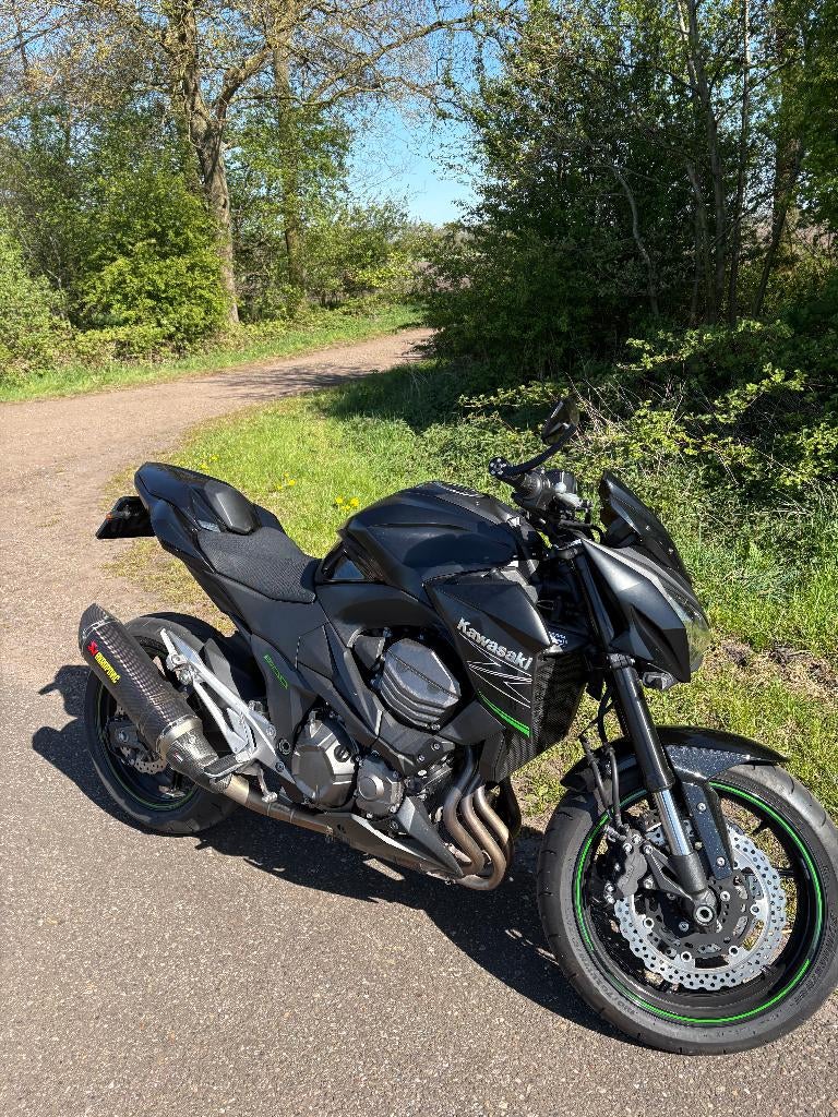 Kawasaki Z800 Barracuda ABS 2015 met Akrapovic, Motoren, Motoren | Kawasaki, Occasion, 4 cilinders, Motorrijbewijs A, Meer dan 35 kW