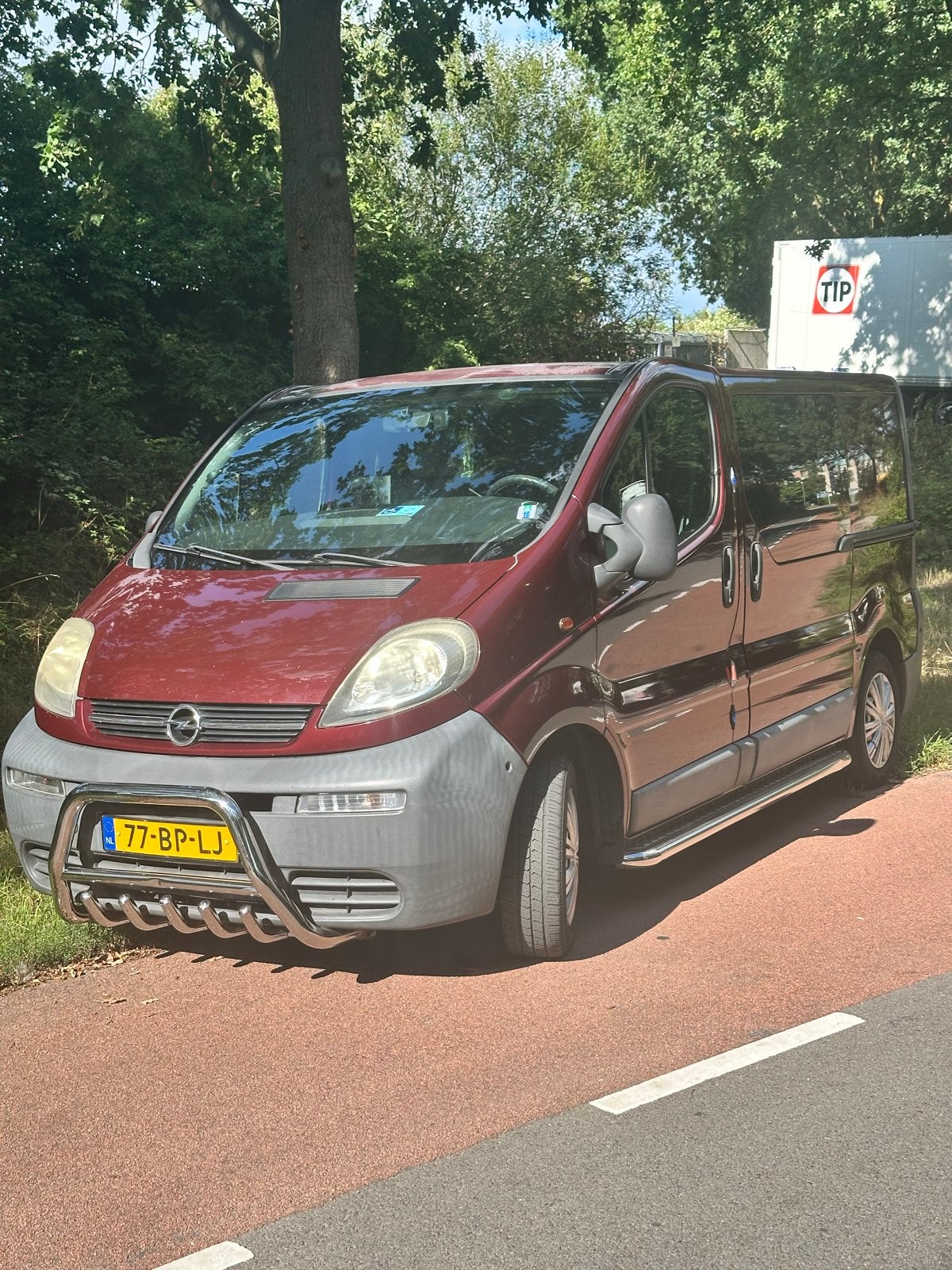 Opel Vivaro 1.9 DTI 2.7T L1h1 2004 Rolstoelbus, Auto's, Voorwielaandrijving, USB, 100 pk, Origineel Nederlands