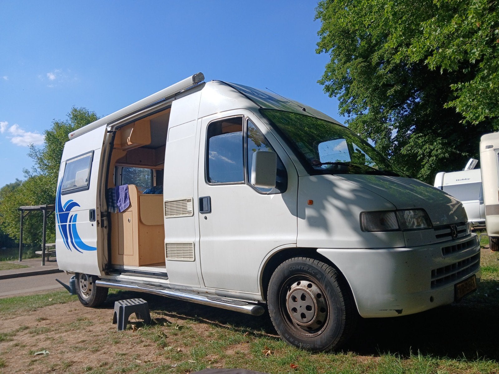 TJL camperbus op basis Peugeot Boxer 350LH 2.5TD, Overige merken, Buscamper of Camperbus, Koelkast, Tot en met 2
