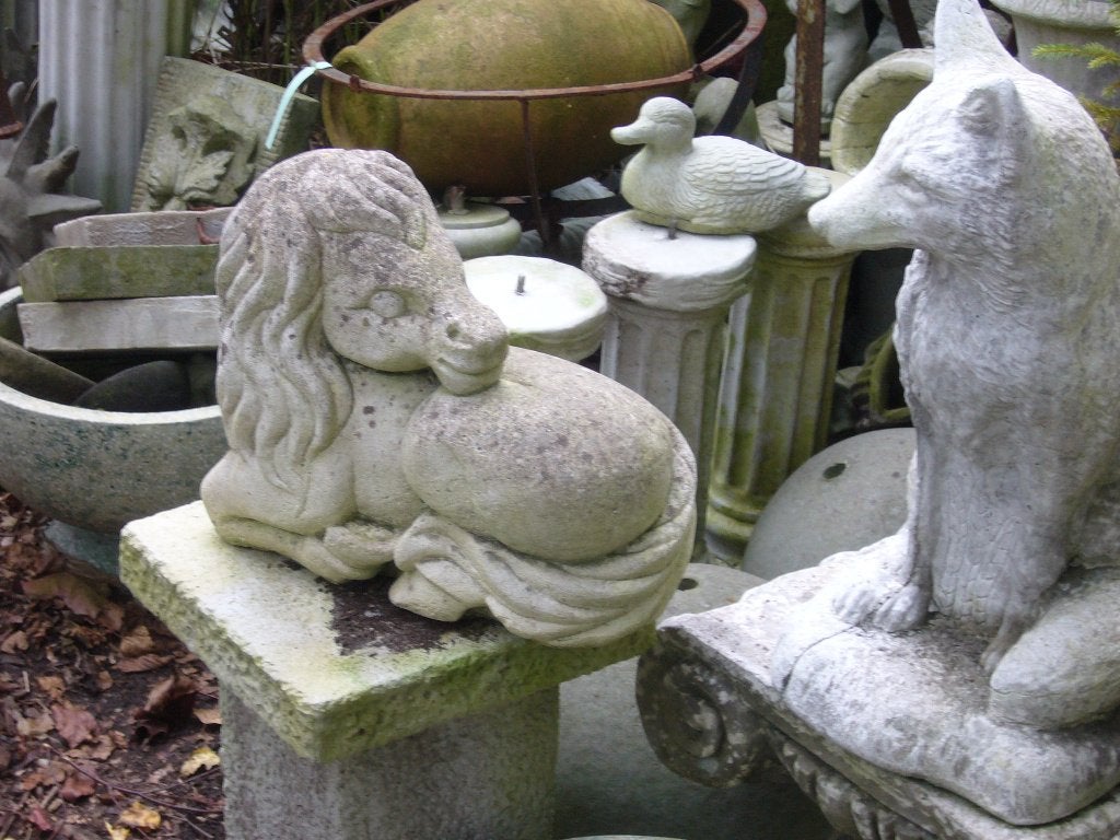 Tuinbeeld Art Deco paard pony tuinbeeld beeld "De Evenaar"