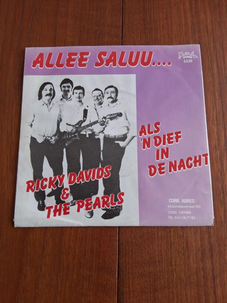 Ricky Davids & The Pearls - Allee Saluu... / Als 'n Dief, Cd's en Dvd's, Gebruikt, Fotohoes, 7 inch, Single