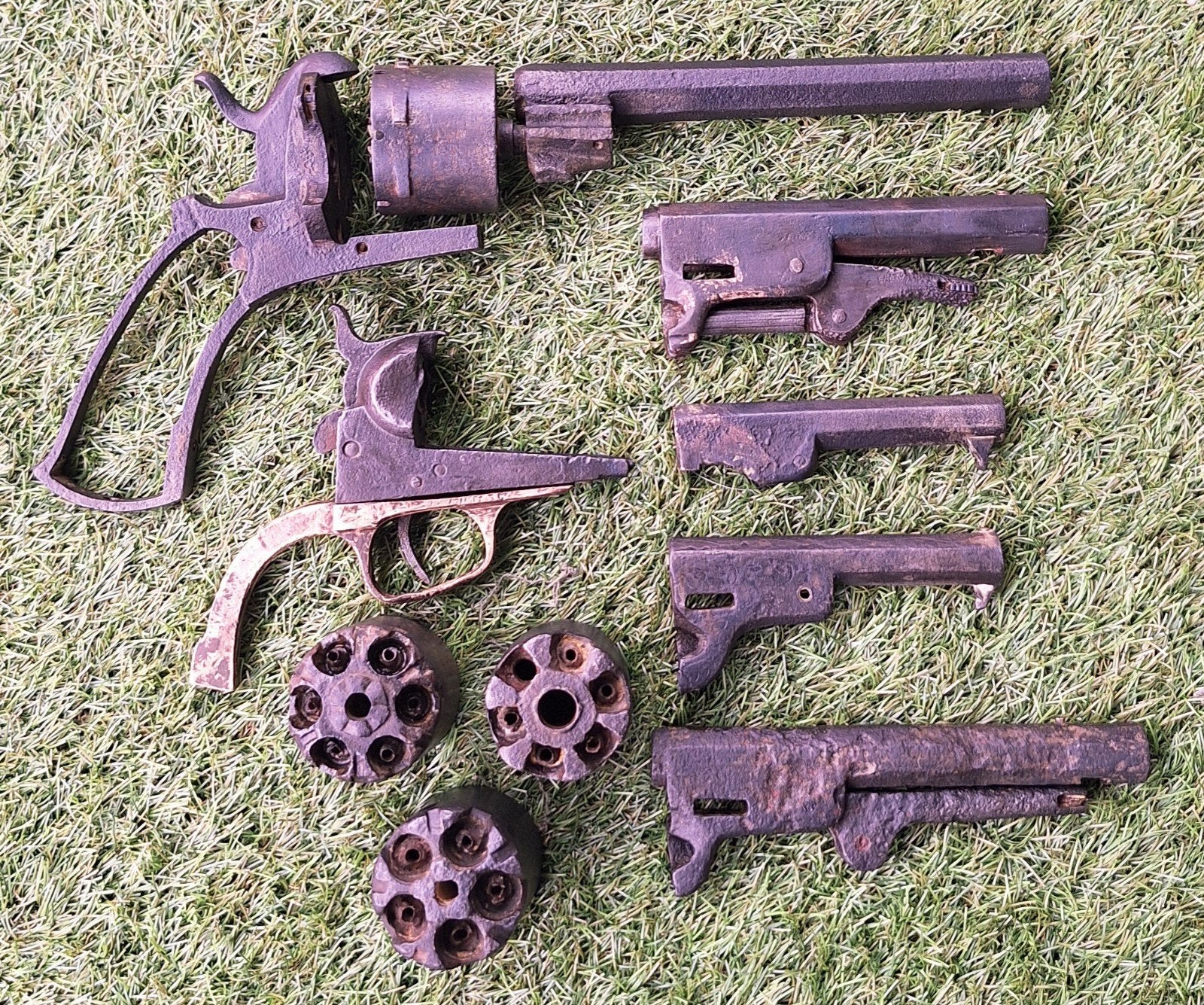 Colt BREVETE onderdelen., Antiek en Kunst, Ophalen of Verzenden