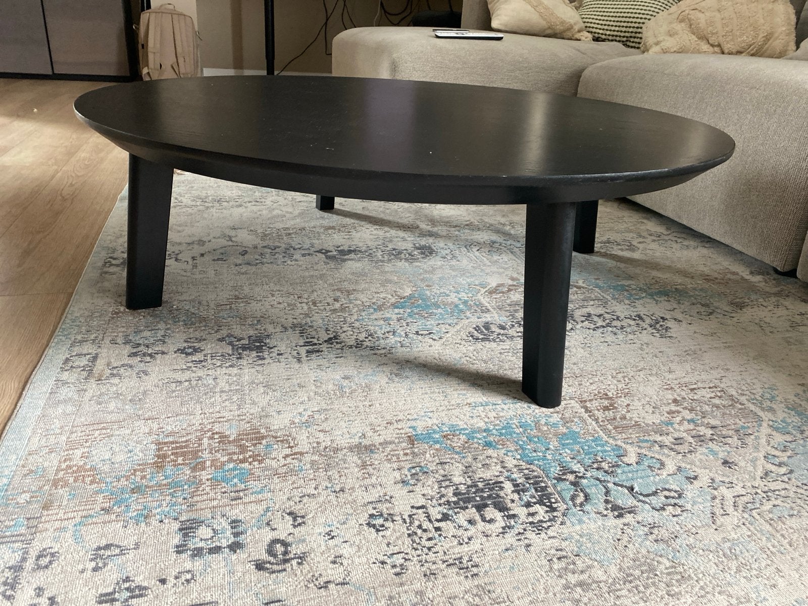 Zwarte IKEA LISABO salontafel, Ophalen, Gebruikt, Rond, 5 – 50