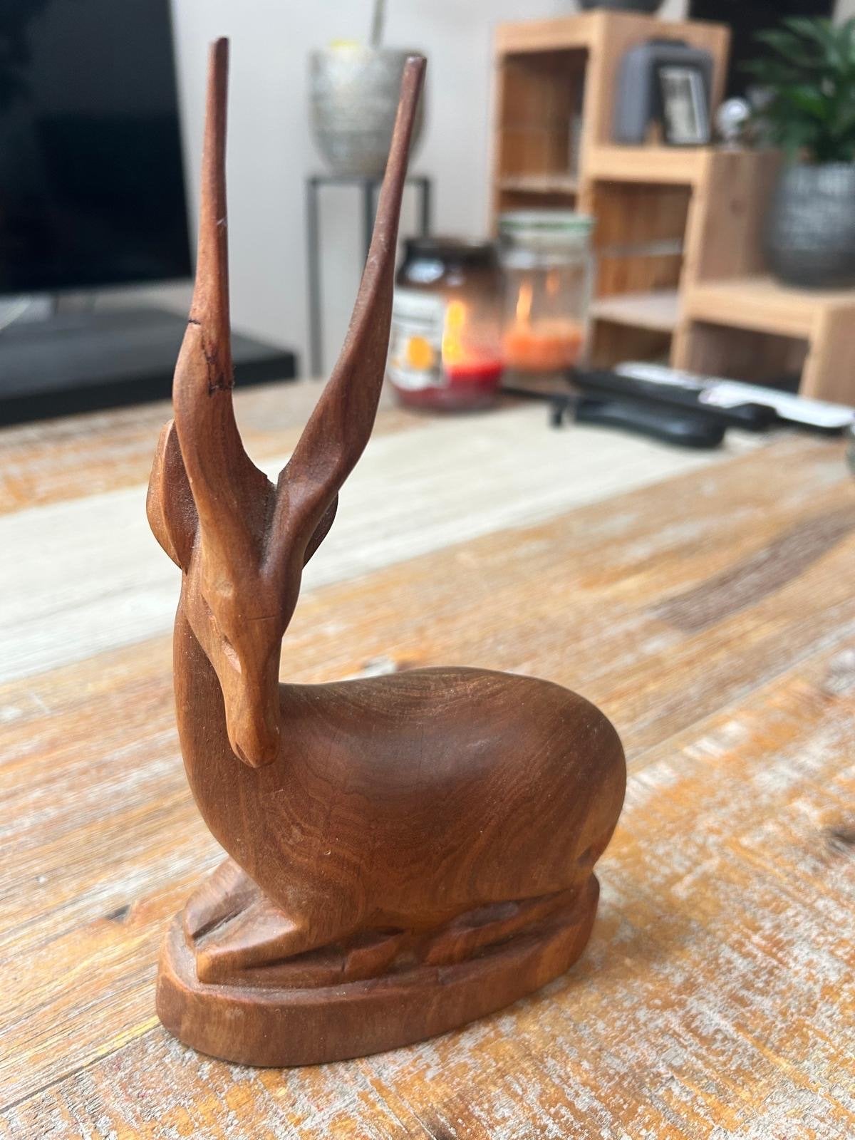 Houten beeldje van een antilope of hert, Ophalen of Verzenden
