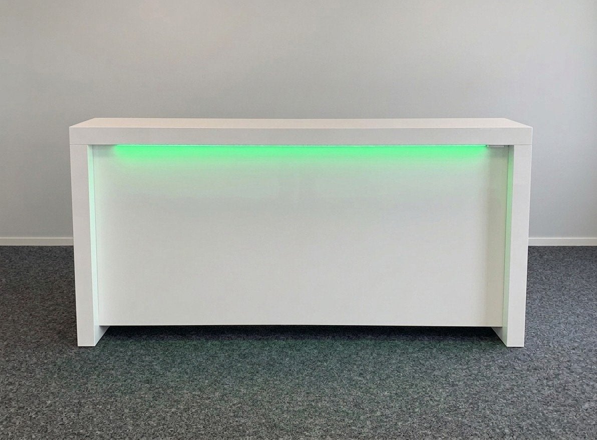 Moderne witte balie met LED verlichting, Kantine of Aula, Ophalen, Gebruikt, Verlichting