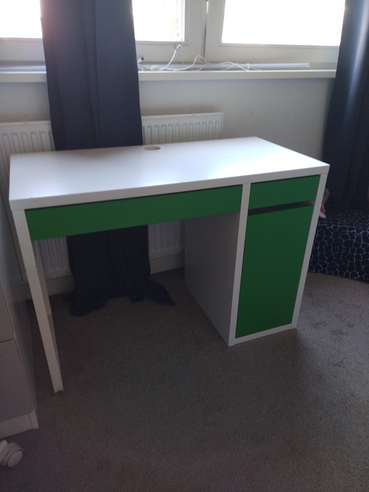 Ikea Micke bureau, Huis en Inrichting, Bureaus, Ophalen, Gebruikt, IKEA