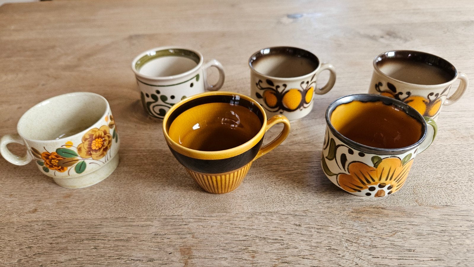 Vrolijke Retro kopjes, Ophalen of Verzenden, Overige stijlen, Kop(pen) en/of Schotel(s)