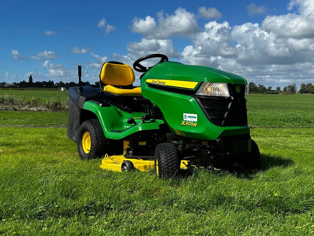 John Deere X305R 107cm dek 16,4 PK Kawasaki VTwin Hydrostaat