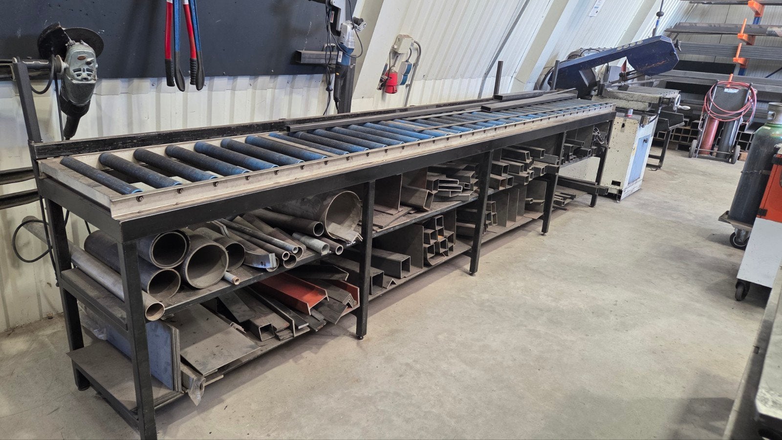 Carif 260 Metaalbandzaagmachine met Rollenbaan, Ophalen