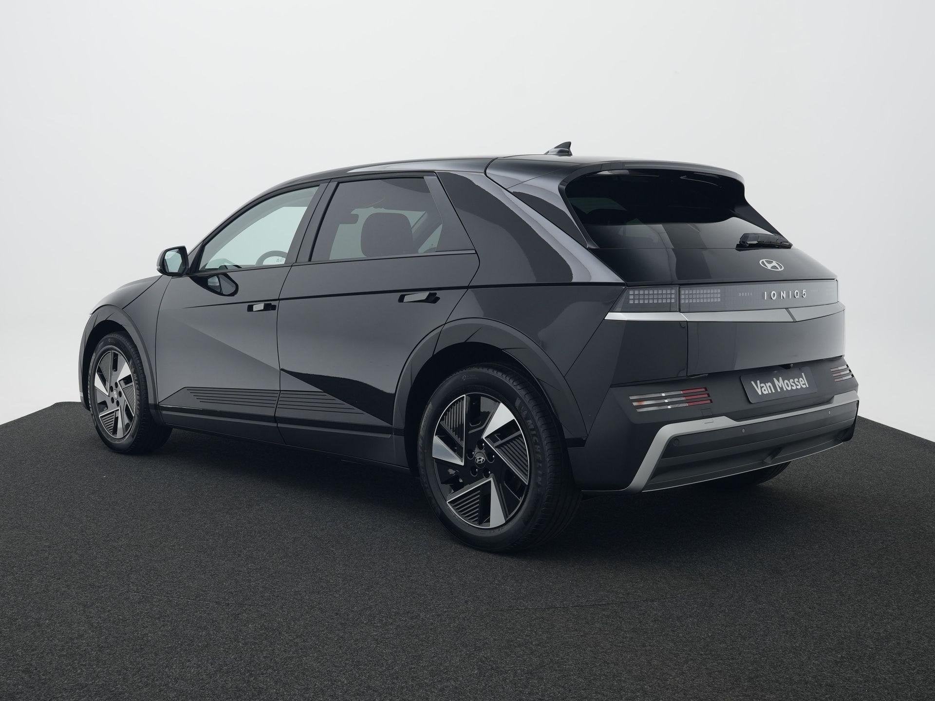 Hyundai IONIQ 5 Long Range Pure Edition 84 kWh | Long Range, Auto's, 228 pk, Achterwielaandrijving, IONIQ 5, Met garantie (alle)