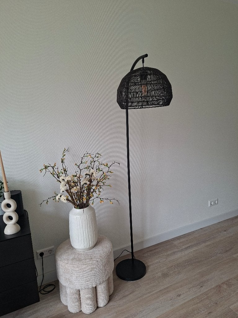 Hele mooie moderne staande lamp zo goed als nieuw!, Huis en Inrichting, Ophalen, Zo goed als nieuw, Metaal, 150 tot 200 cm