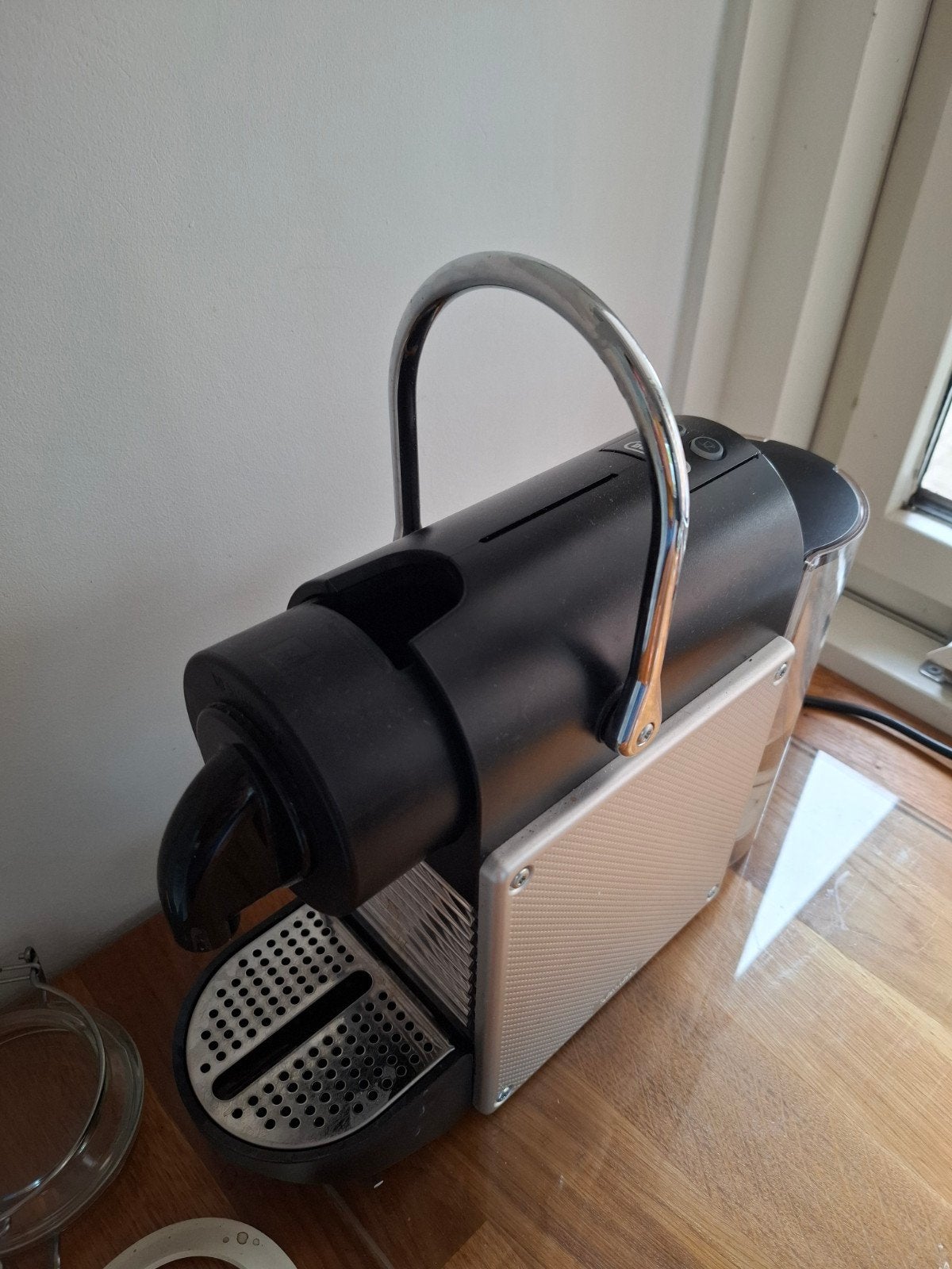 De'Longhi Nespresso Inissia Koffiezetapparaat - Zwart, Ophalen, Gebruikt, Espresso apparaat, 1 kopje