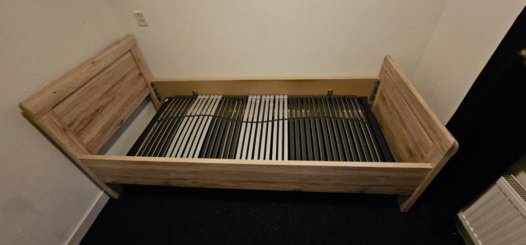 Bed 90x210, Ophalen, Gebruikt, 90 cm, Eenpersoons