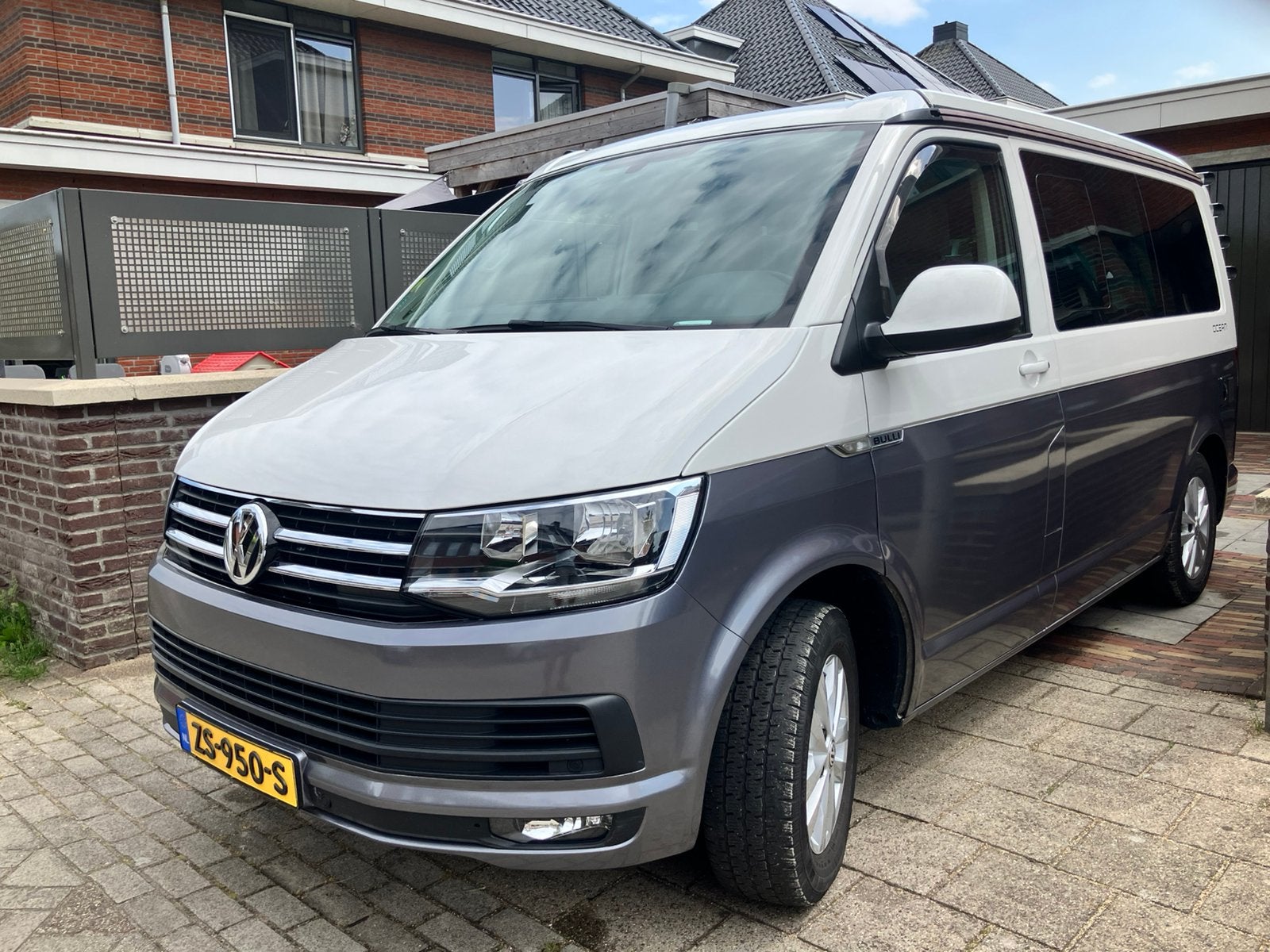 Volkswagen California 2.0 TDI 110KW  AUT 2018 Wit, Automaat, Reservewiel, Volkswagen, 7 tot 12 maanden geleden
