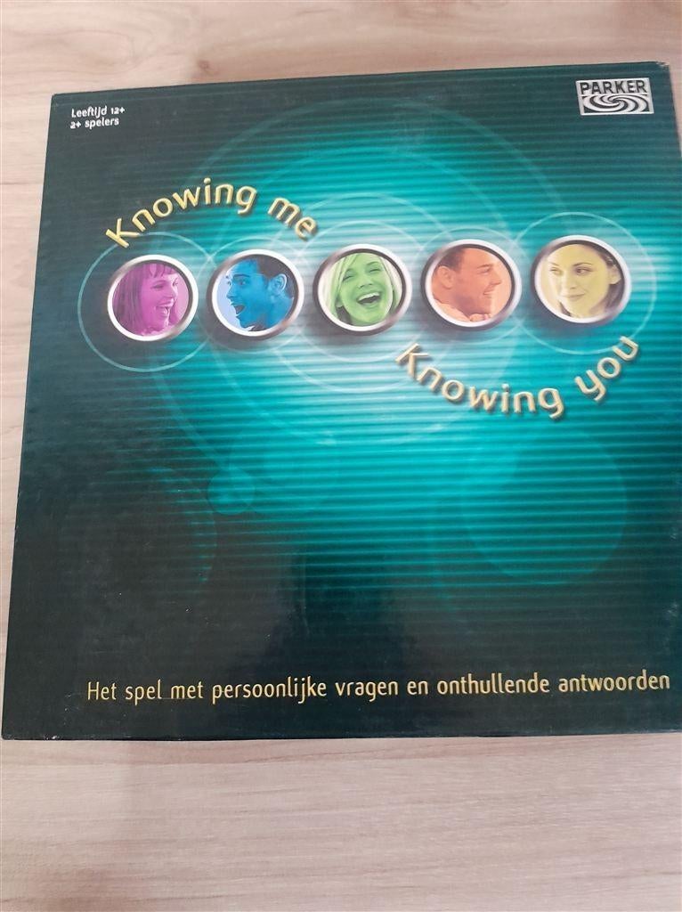 Knowing me knowing you - s1810, Hobby en Vrije tijd, Gezelschapsspellen | Bordspellen, Verzenden, Zo goed als nieuw