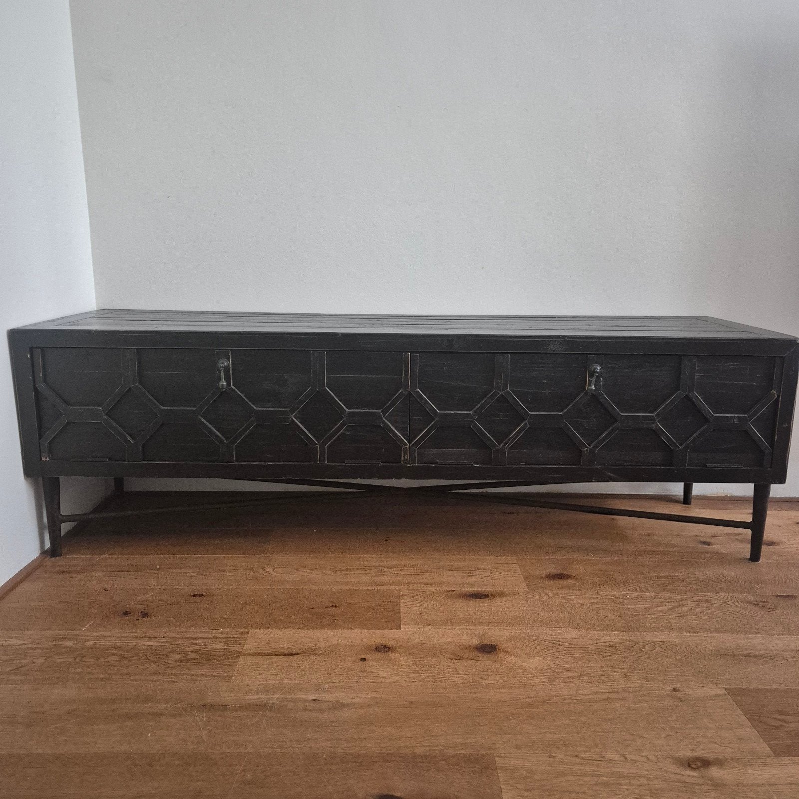 WOOOD Bequest TV-meubel Hout Zwart 160 cm, Ophalen, 150 tot 200 cm, Zo goed als nieuw, Minder dan 100 cm
