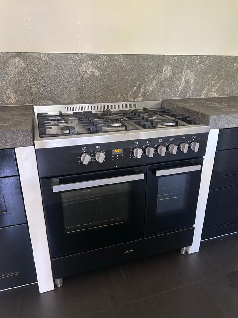 Belling Fornuis met Gas Kookplaat en Dubbele Oven, Ophalen, Gebruikt, Hete lucht, 60 cm of meer