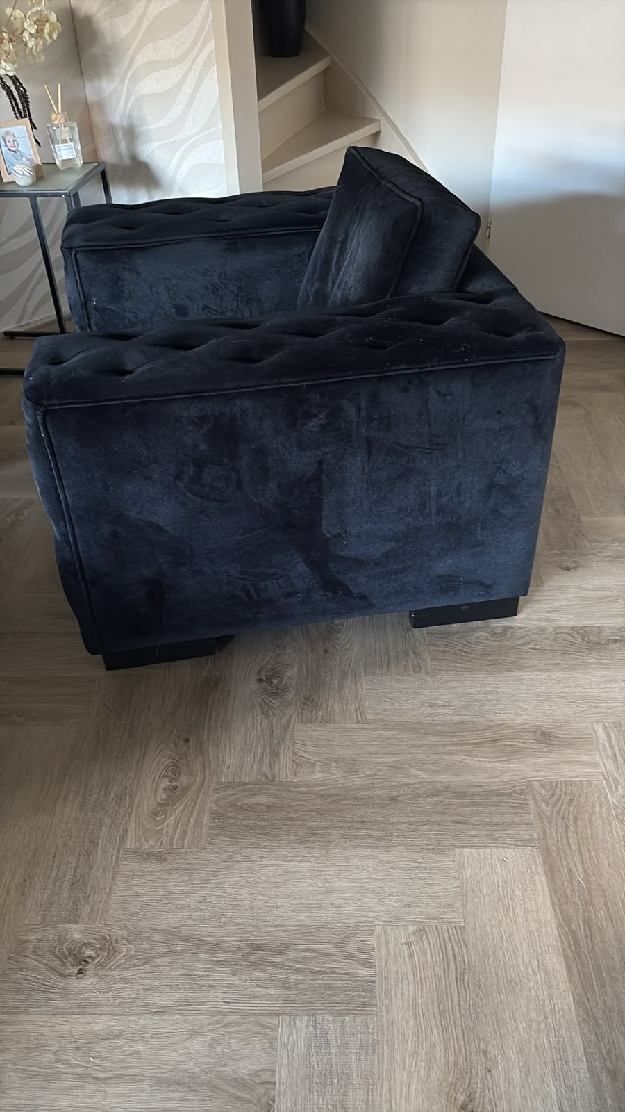 Grote zwarte fauteuil, Ophalen, Zo goed als nieuw, Vierkant