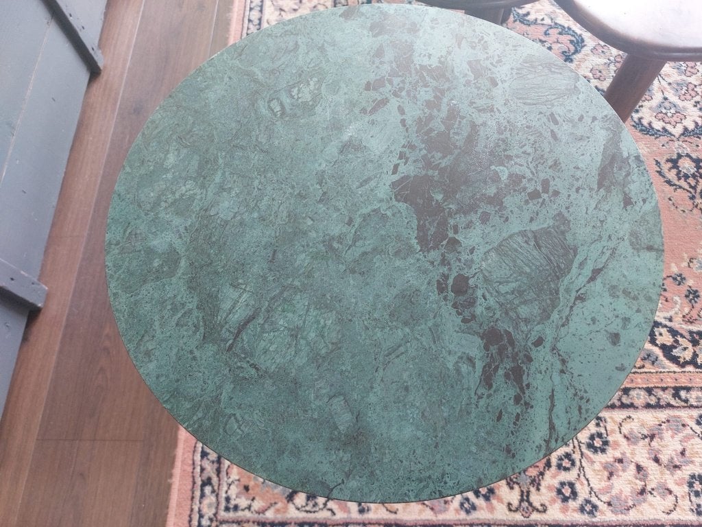 Groene marmeren bijzettafel, Huis en Inrichting, Rond, 55 tot 75 cm, Zo goed als nieuw, Ophalen