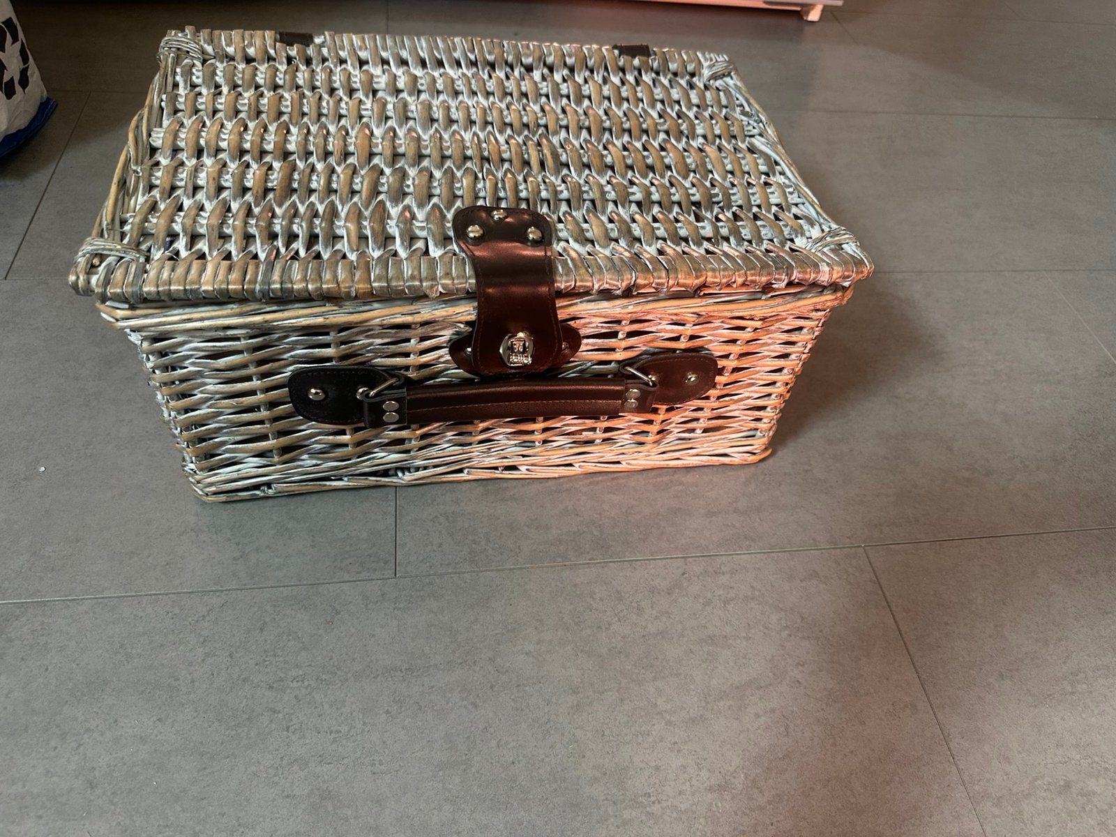 Complete picknickset met koffer - ideaal voor 4 personen, Ophalen