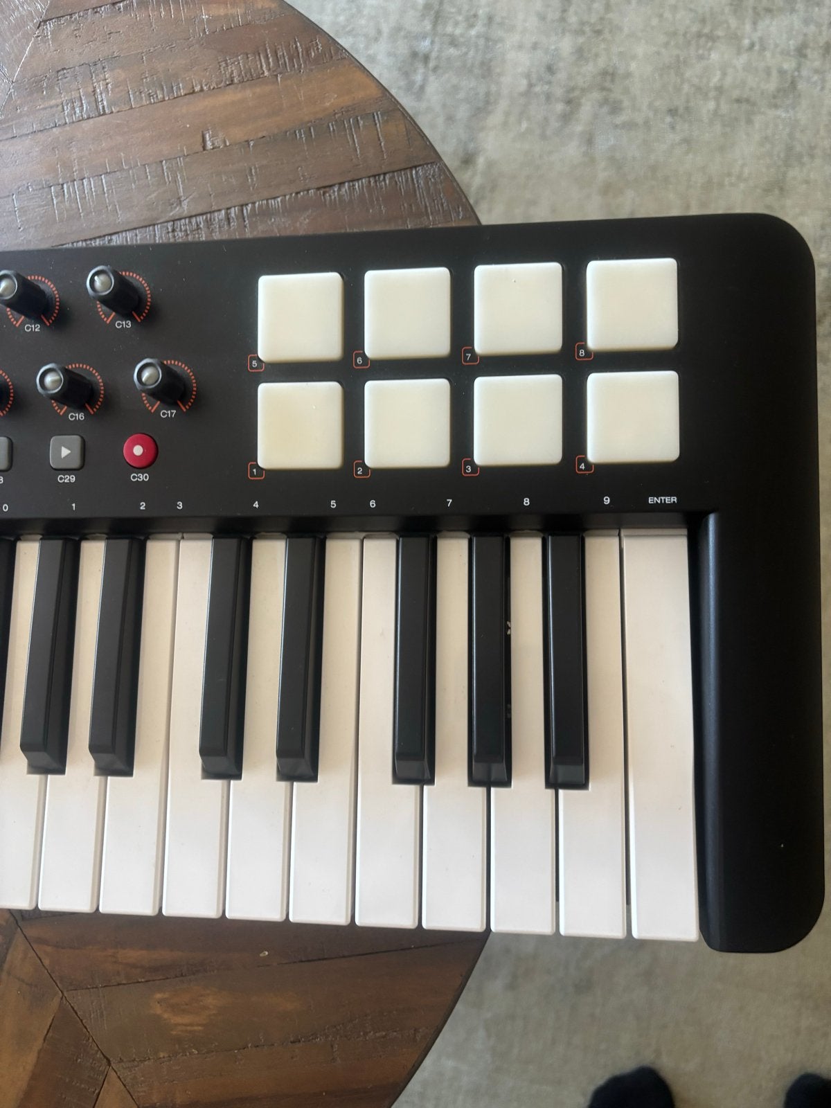 M-Audio Oxygen 49 MIDI Keyboard Controller, Zo goed als nieuw, Aanslaggevoelig, Ophalen, 49 toetsen