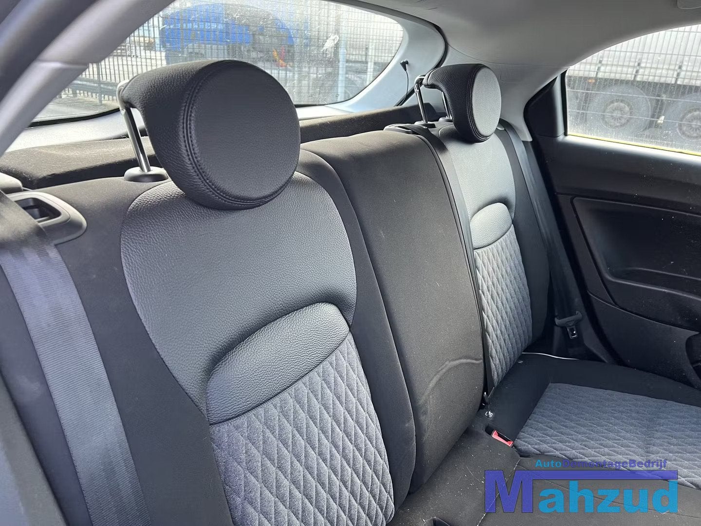 FIAT 500X zwart half leer interieur stoelen bank 2014+, Info@fabrikant.eu, Fabrikantstraat 1
1000 AA  Amsterdam, NL, Ophalen of Verzenden