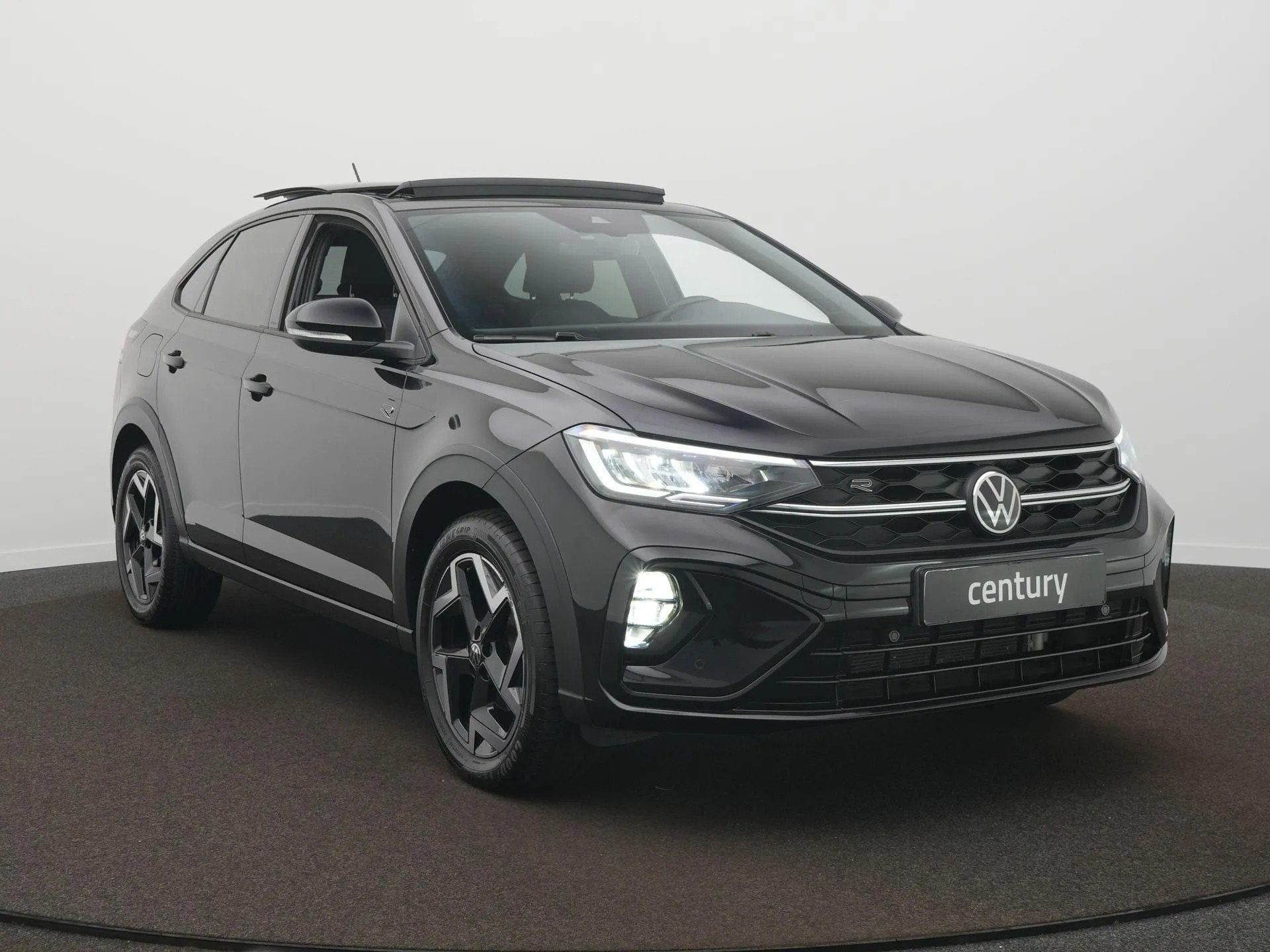 Volkswagen Taigo 1.0 TSI R-Line (bj 2025), Private lease, Stof, Gebruikt, Zwart