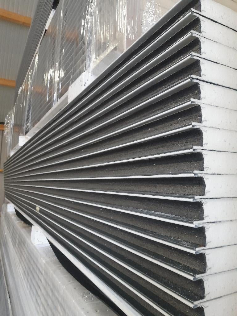 sandwichpanelen - wandpanelen - 40mm isolatiepanelen, Doe-het-zelf en Verbouw, Overige materialen, 20 tot 50 mm, Nieuw, Ophalen of Verzenden