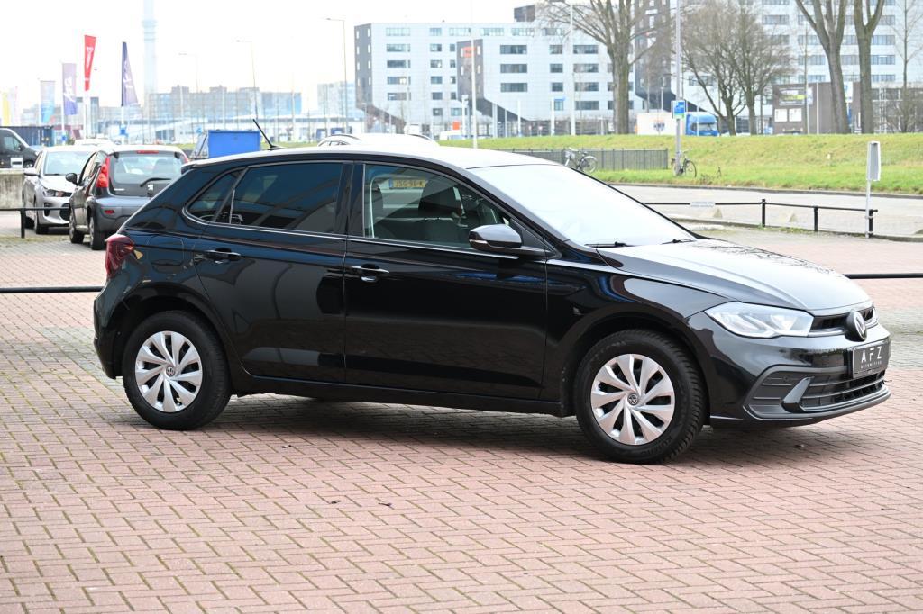 Volkswagen Polo 1.0 TSI Life | Automaat | CarPlay | Keyless, Stof, Gebruikt, Zwart, 95 pk