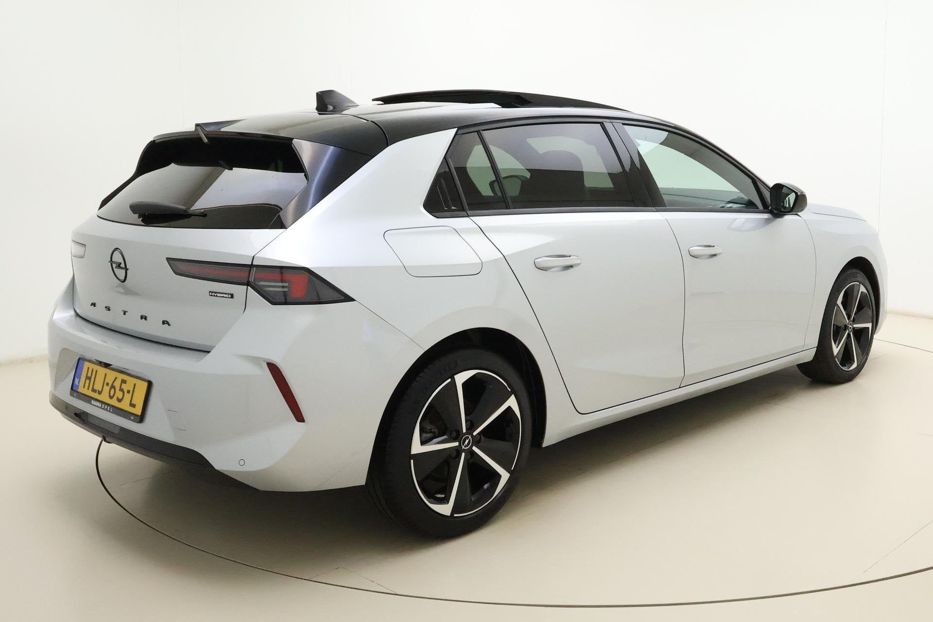 Opel Astra 1.2 Turbo 145pk Hybrid Automaat GS | Panoramadak, 145 pk, Stof, Gebruikt, Euro 6