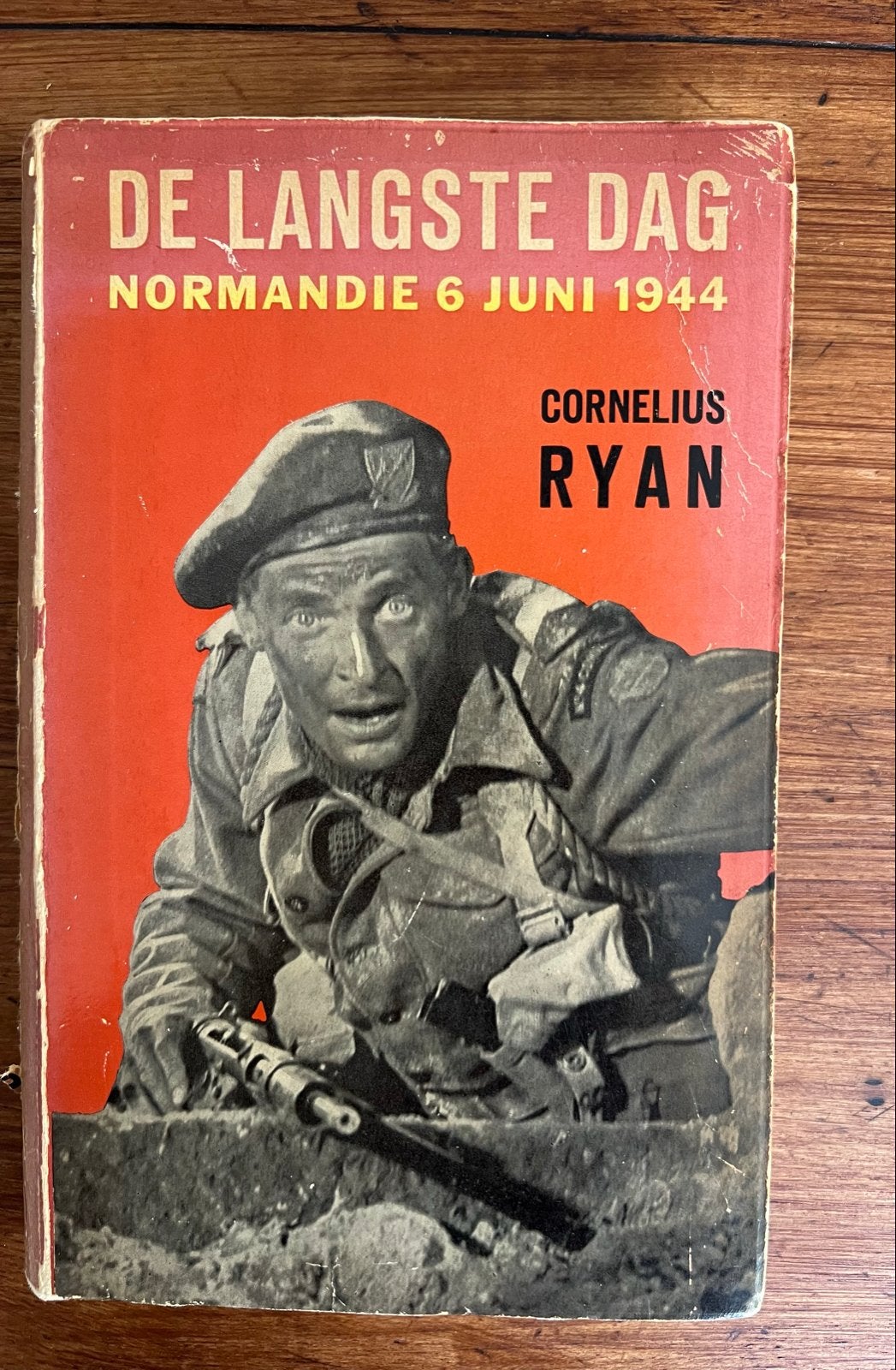 De Langste Dag - Normandie 6 Juni 1944 door Cornelius Ryan, Ophalen of Verzenden, Tweede Wereldoorlog, Gelezen, Algemeen
