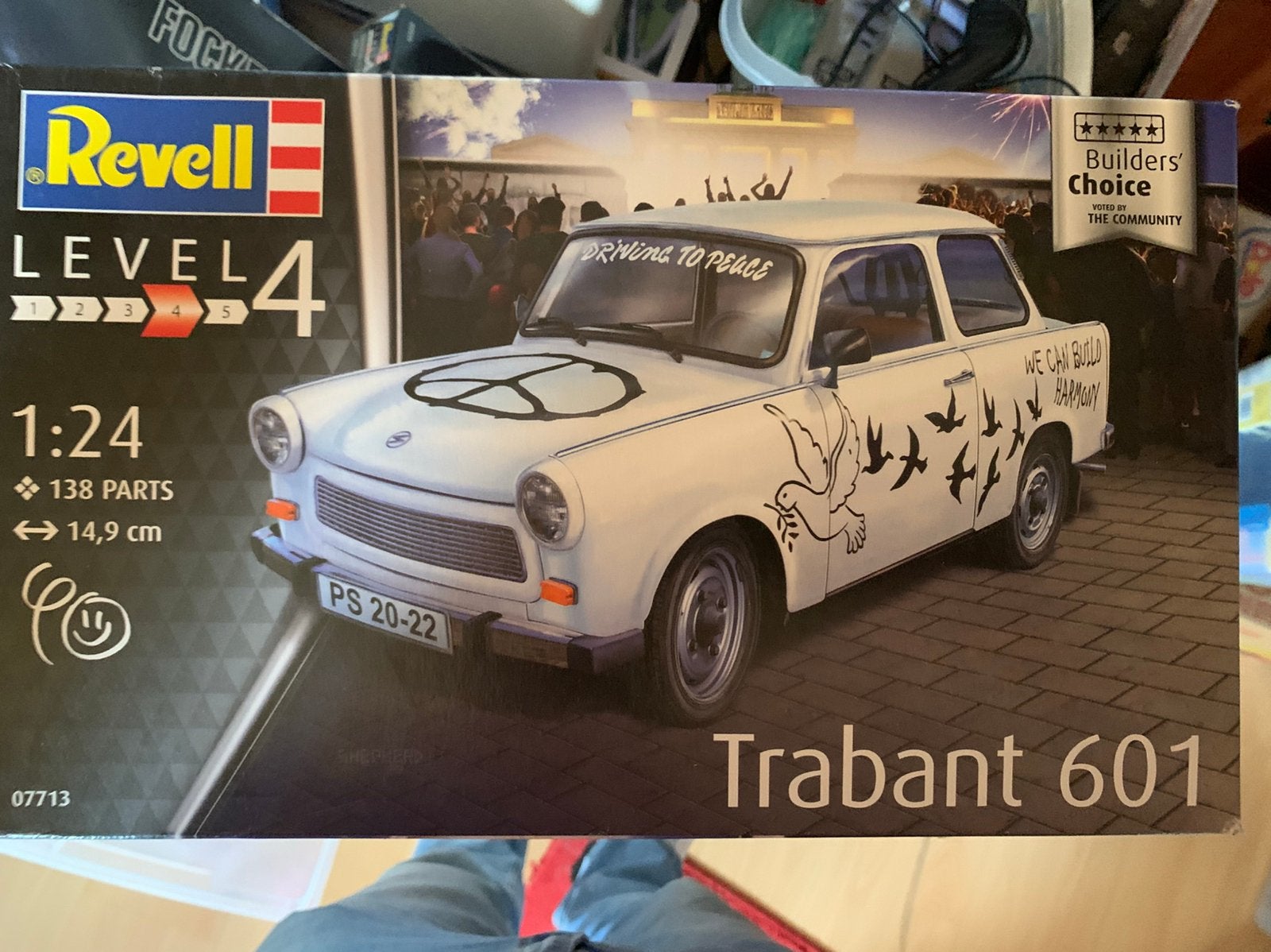 Revell 1/24 Trabant, Auto, Revell, Groter dan 1:32, Nieuw