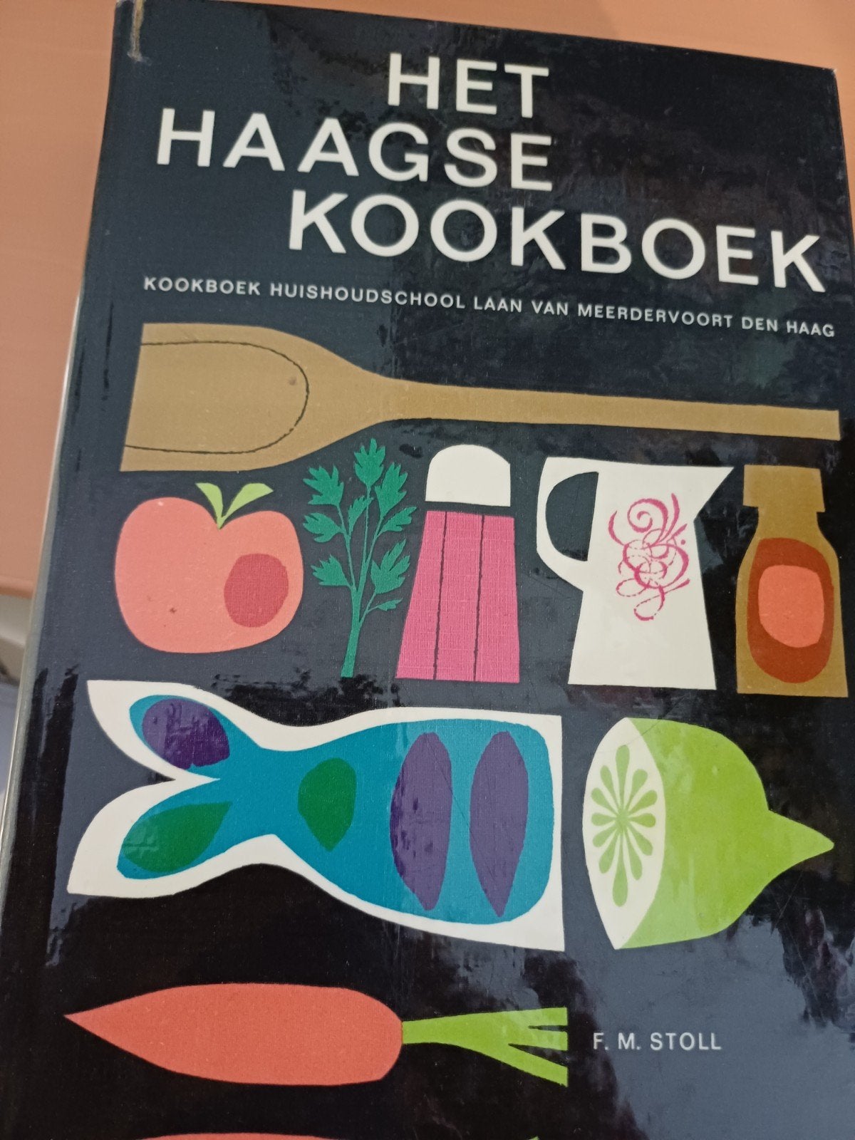 Het Haagse Kookboek - Klassiek kookboek, Gelezen, Voorgerechten en Soepen, Ophalen of Verzenden, F.M. Stoll en W.H. de Groot