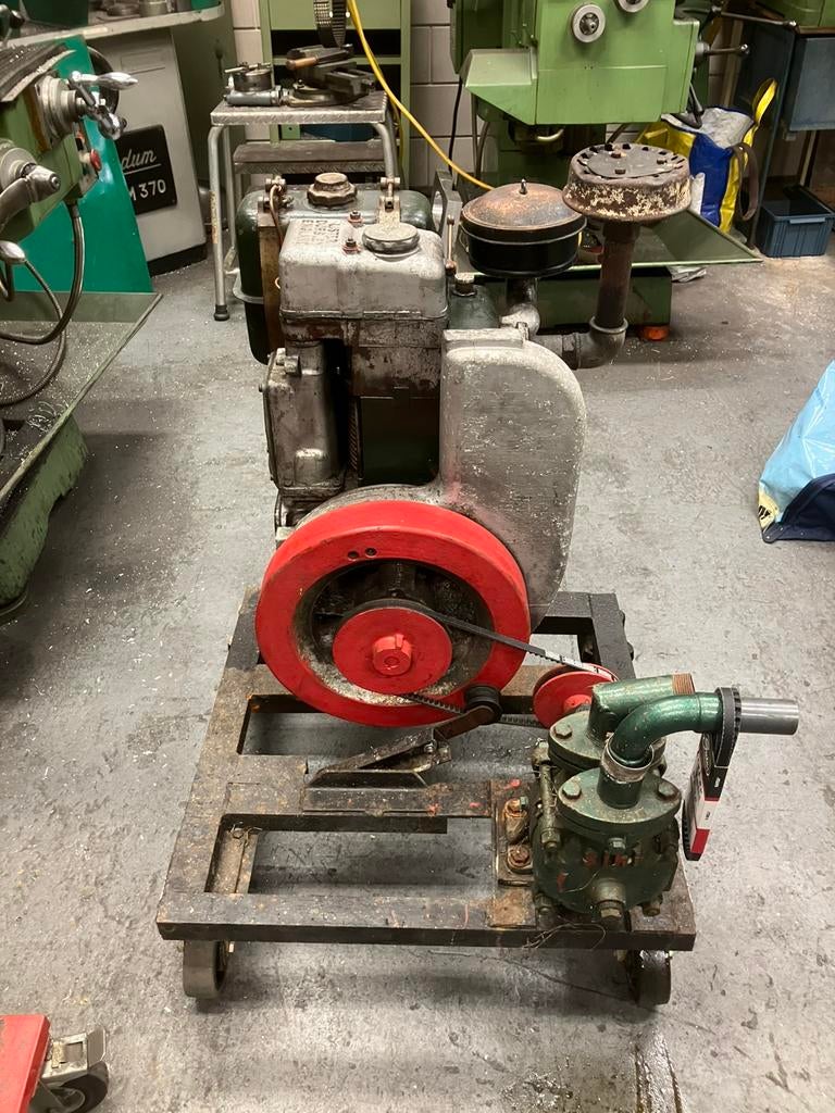 Lister diesel motor waterpomp scheepsmotor, Doe-het-zelf en Verbouw, Ophalen, Gebruikt, Dieselmotor, 1800 rpm of meer