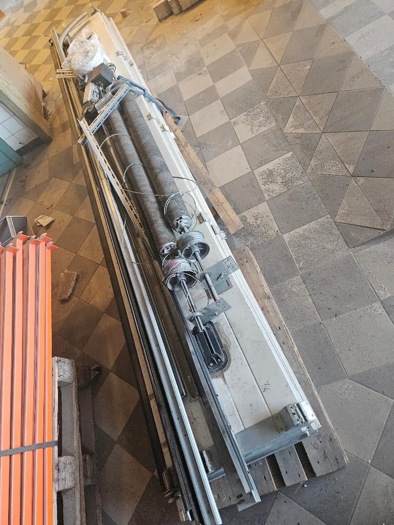 Roldeur Sectionaaldeur Overhead deur 410x450 hxb met motor, Ophalen, Gebruikt, Garagedeur, Metaal