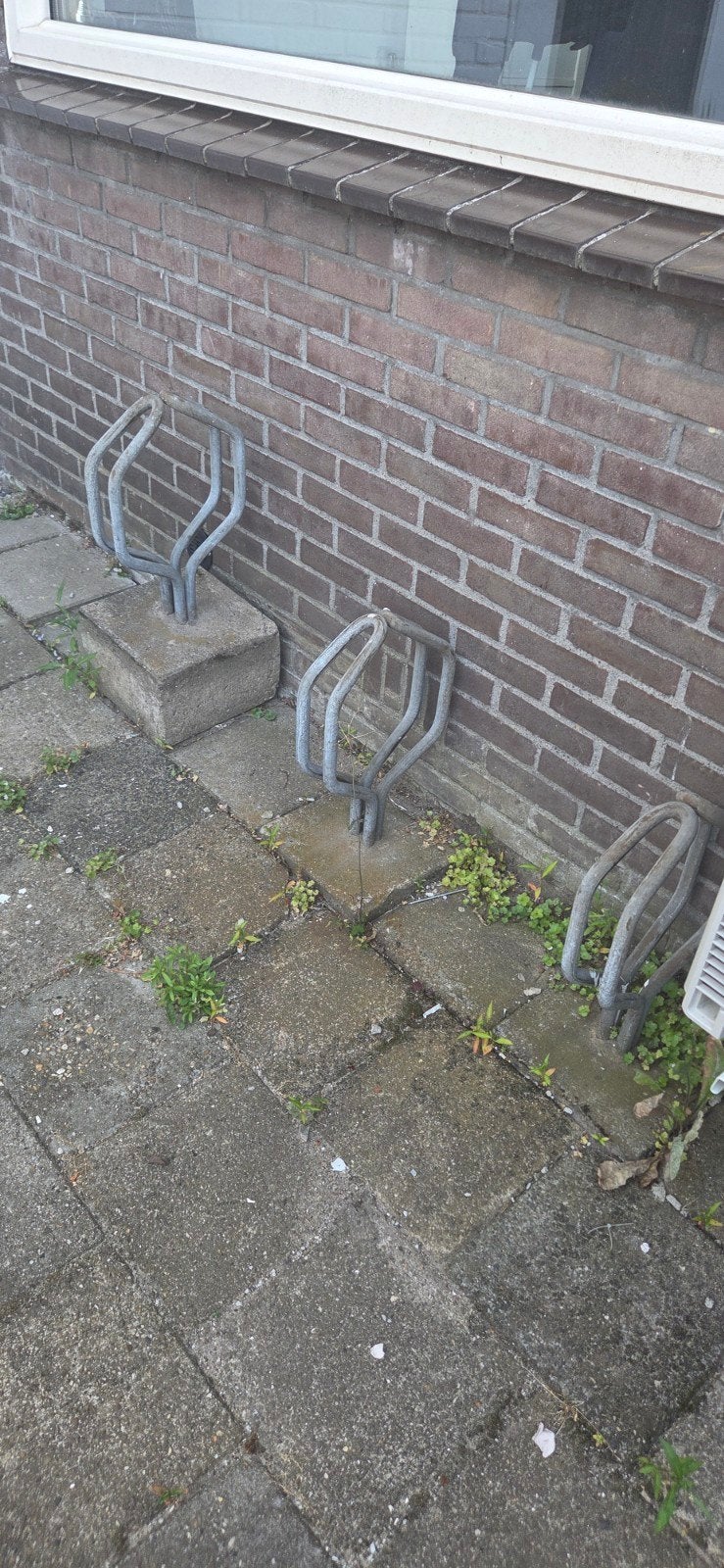 Gratis fietsrek voor 2 fietsen (zelf verwijderen), Fietsen en Brommers, Fietsaccessoires | Fietsenrekken, Ophalen