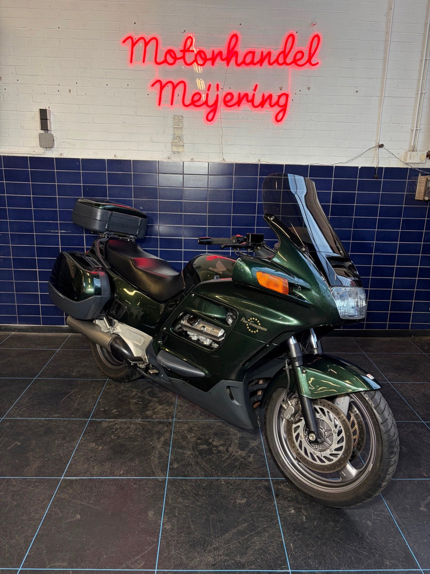 Honda Tour ST 1100 Pan European NL motor!, Handvatverwarming, Meer dan 35 kW, Toermotor, Handgeschakeld