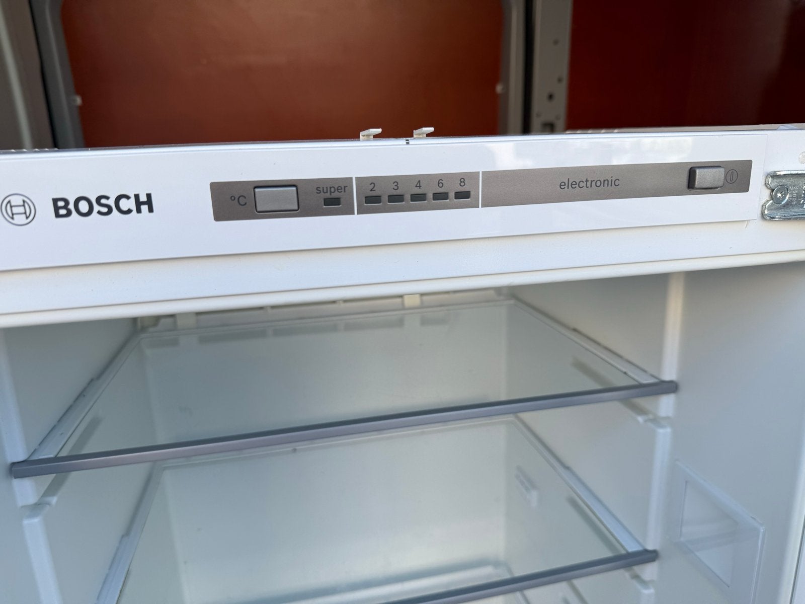 Bosch Inbouw Koelkast - Deur op Deur KIR31VF30, Witgoed en Apparatuur, Koelkasten en IJskasten, 150 tot 200 liter, Energieklasse A of zuiniger