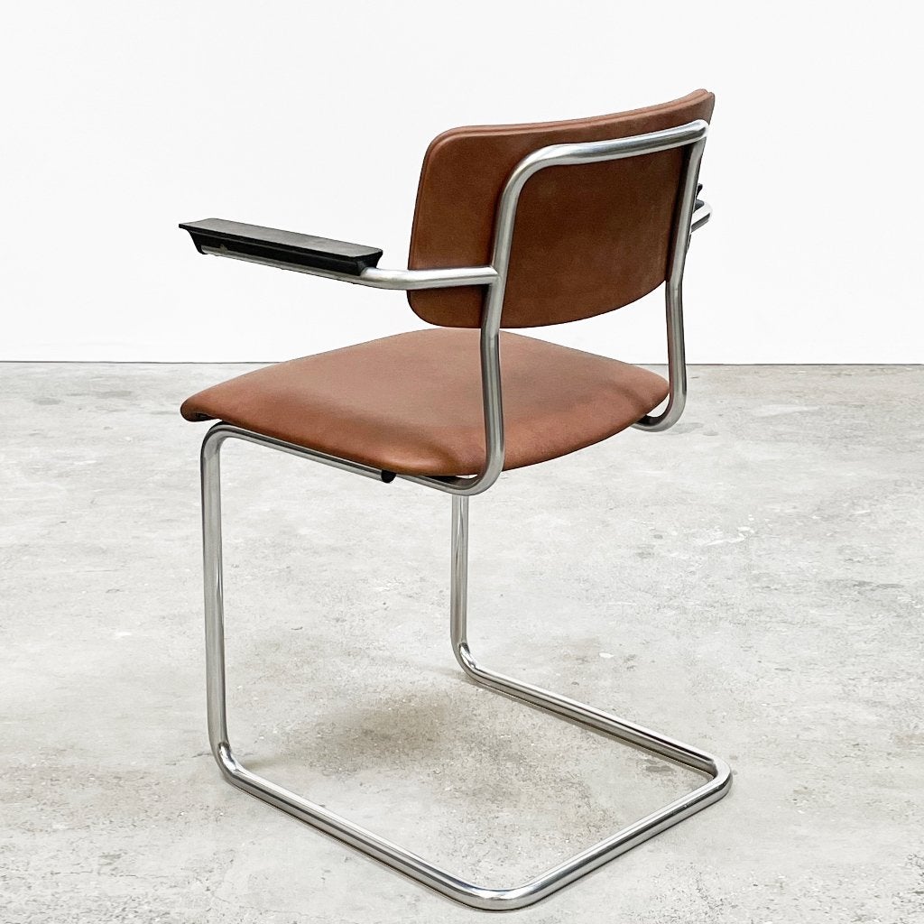 Vintage Gispen model 1125, info/prijs/aantal in beschrijving, Huis en Inrichting, Ophalen, Gebruikt, Rijksstraatweg 188b 1115AV Duivendrecht