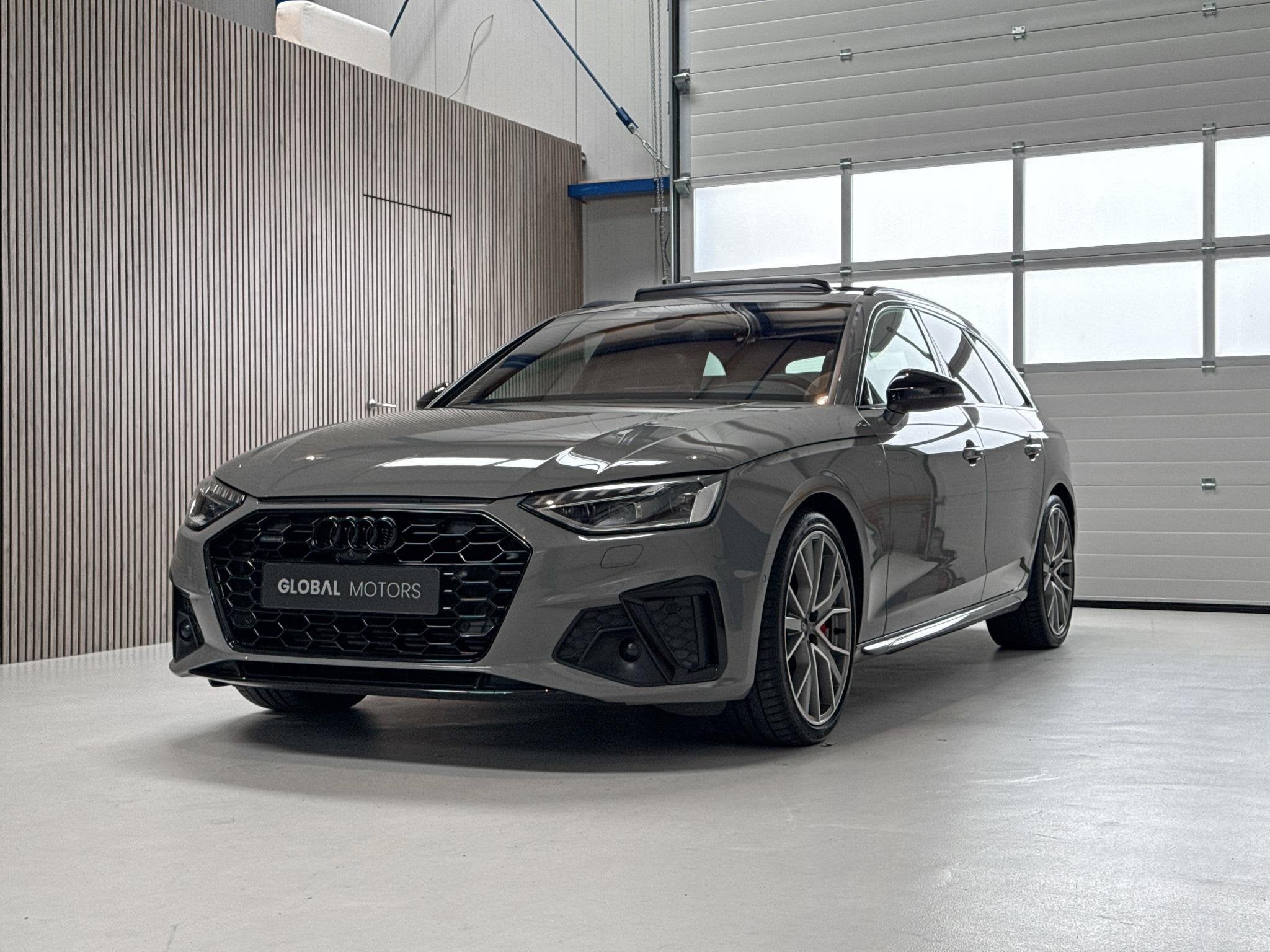 Audi A4 Avant 45 TFSI Quattro S Edition 265PK - RS STOELEN -, Auto's, Automaat, Gebruikt, 4 cilinders, 1984 cc