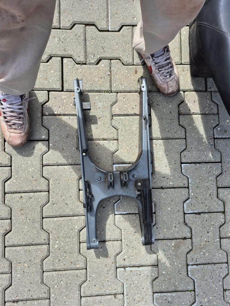 Ktm duke 125 cc 2024 achterbrug, Ophalen of Verzenden, Zo goed als nieuw, Blok