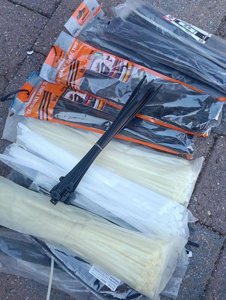 Diverse kabelbinders / tie-wraps - nieuw en herbruikbaar, Ophalen, Nieuw, Overige typen