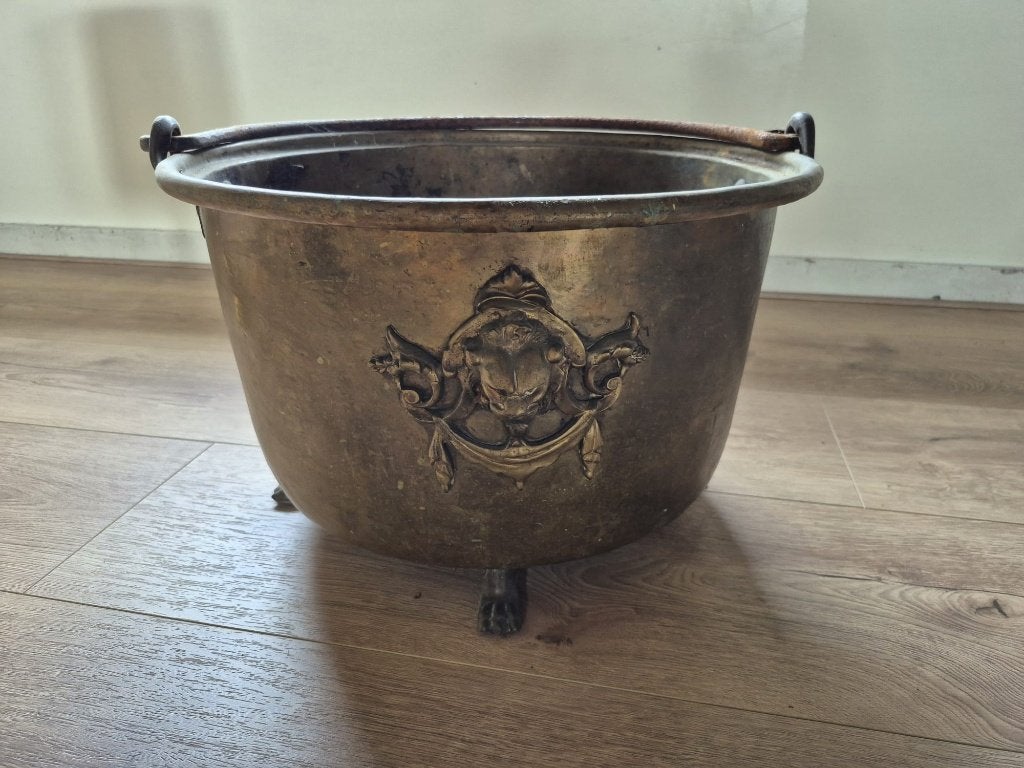 Antieke Messing/Koperen Ketel met Leeuwenkop en Hengsel, Antiek en Kunst, Ophalen, Koper