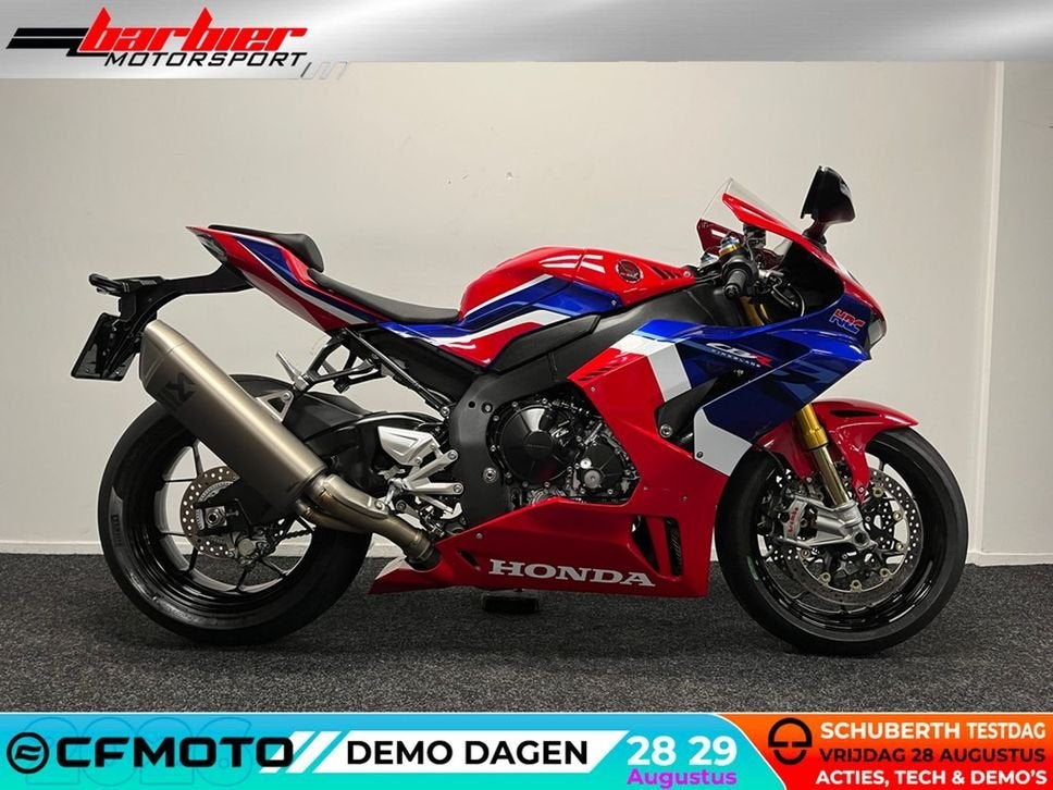 ⭐️⭐Honda CBR 1000 RR-R FIREBLADE SP (bj 2020)⭐️⭐, Honda, 4 cilinders, Bedrijf, Onbekend