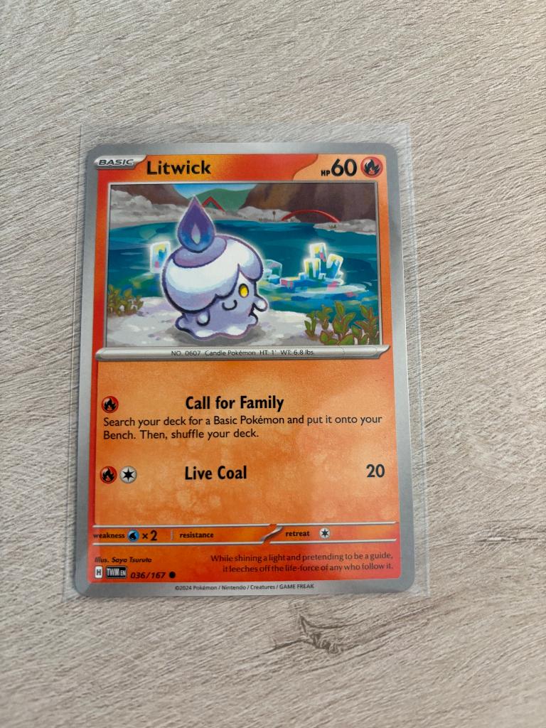 Litwick 036/167 Twilight Masquerade - Pokémon Kaart, Ophalen of Verzenden, Nieuw, Losse kaart